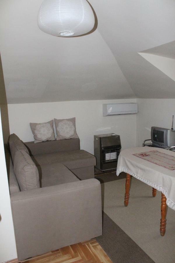 Paradise Corner Pomorie Luaran gambar